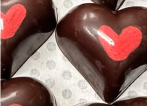 Celebrate Love with Ethical Luxury: Castronovo's Valentine's Day Chocolate Gifts
